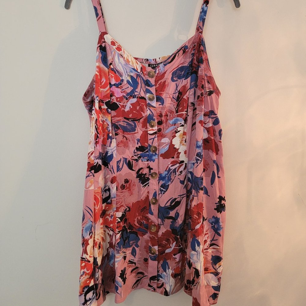 Torrid Floral Spaghetti Strap Tank Top with Brown Accent Buttons, Size 1